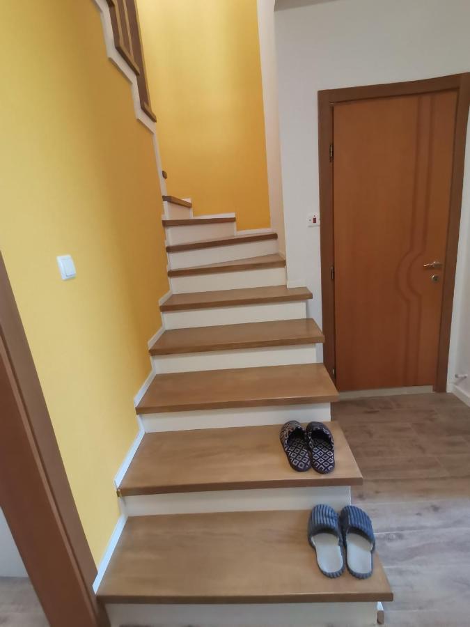 Къща За Гости "Марковски" Raduil Ngoại thất bức ảnh
