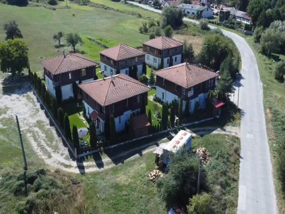 Къща За Гости "Марковски" Raduil Ngoại thất bức ảnh